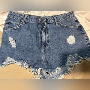 Jean short size 8 - forever 21